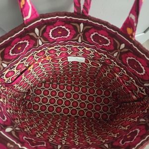 Vera Bradley Tote Bag, Carnaby Retired Pattern